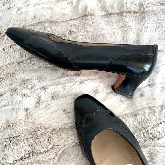 Salvatore Ferragamo Black Point Toe Kitten Heels - Picture 11 of 15